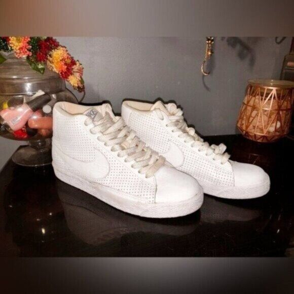 Nike Blaze Mid White High-Top Sneakers - Picture 1 of 5